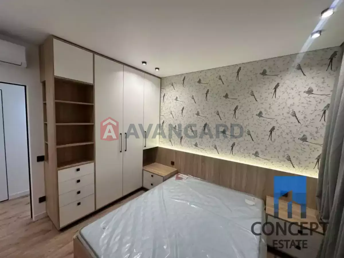 3 ��. ��������, 48/-/- ��. �., 7/14 ������ ���� 11