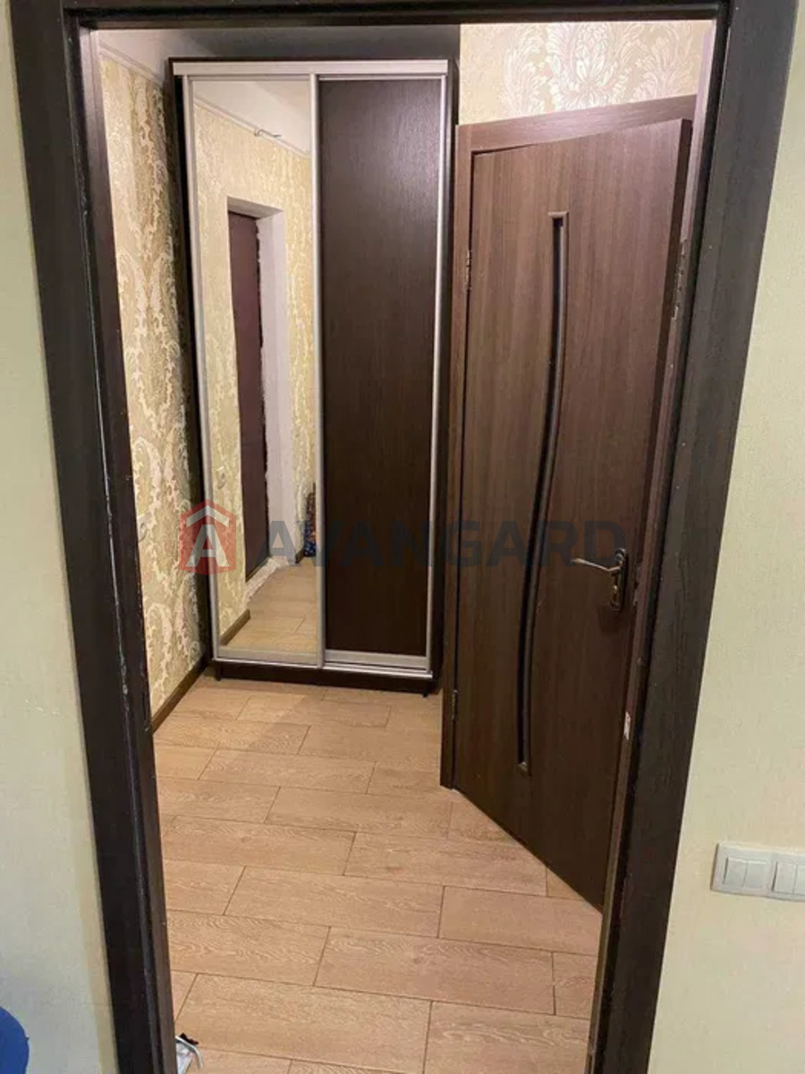 1 ��. ��������, 33/-/6 ��. �., 1/9 ������ ���� 5