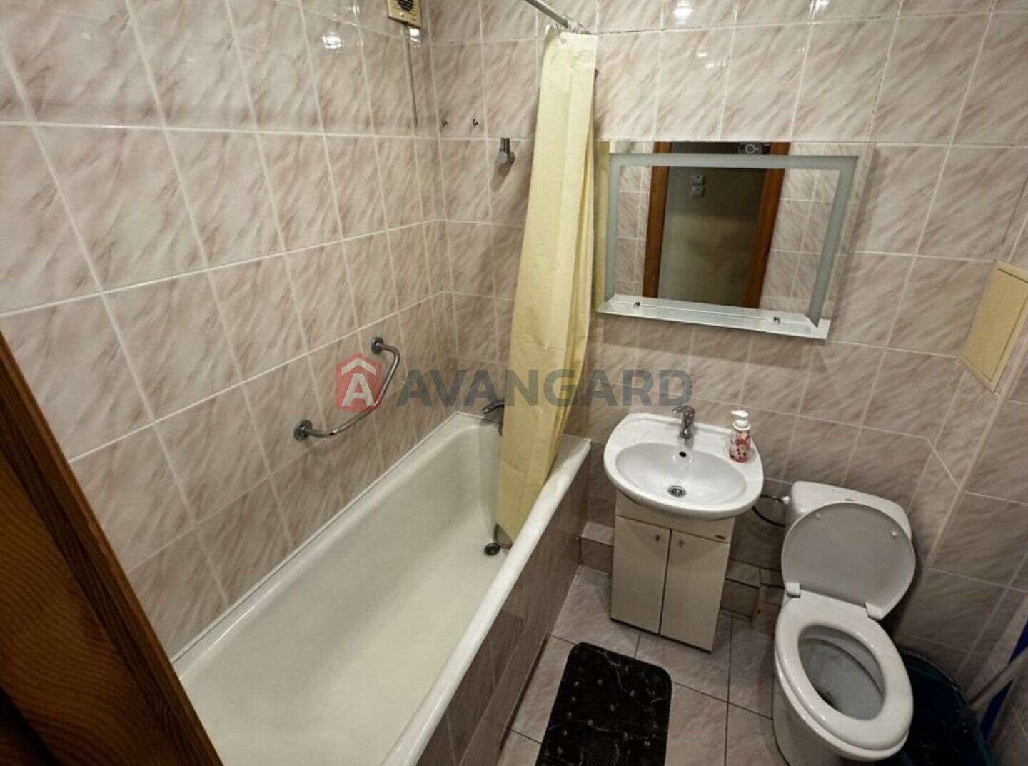 3 ��. ��������, 46/46/5 ��. �., 1/5 ������ ���� 9