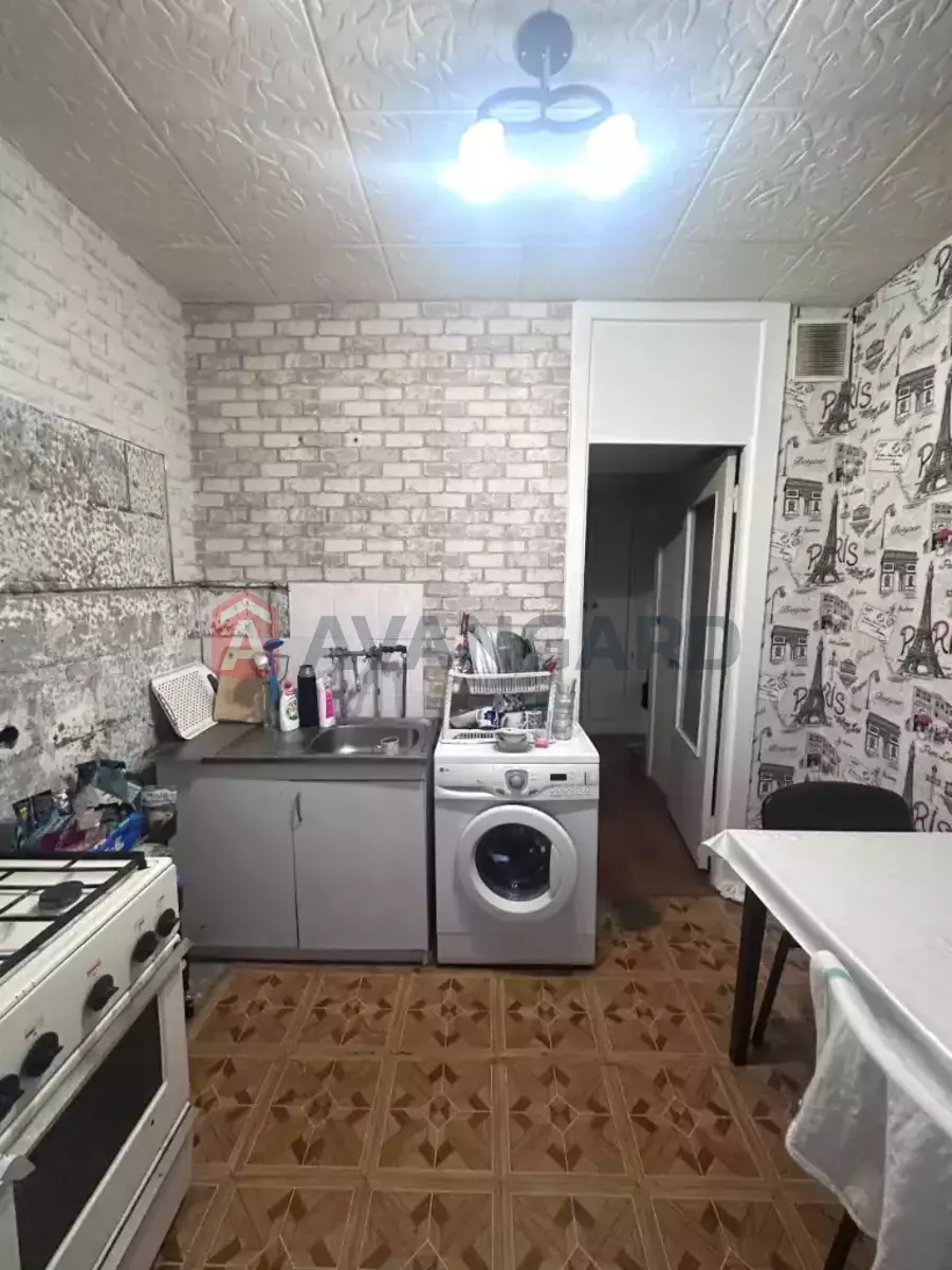 2 ����. ��������, 51/-/8 ��. �., 3/9 ���� ���� 2