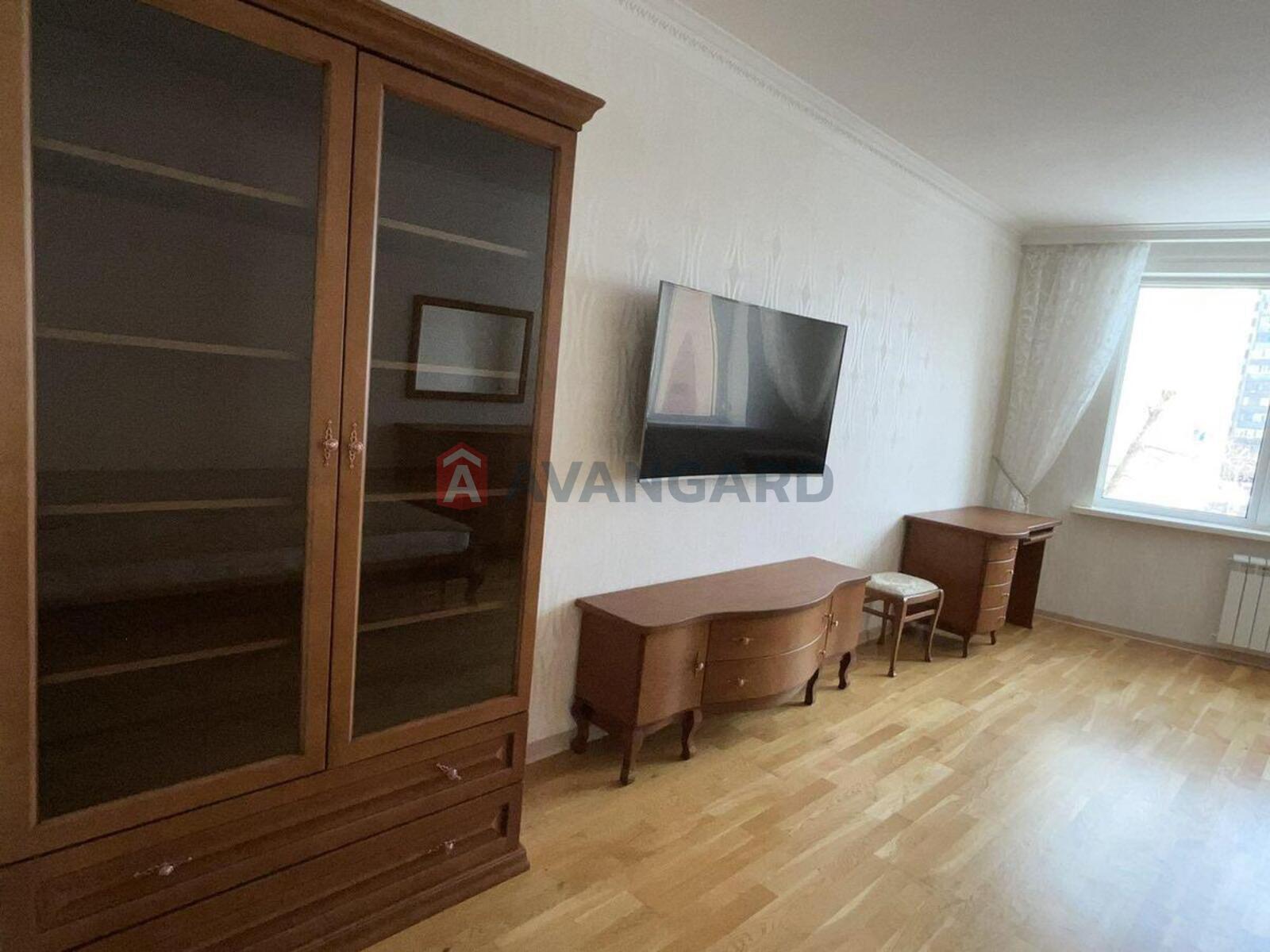 2 ��. ��������, 61/23/14 ��. �., 3/28 ������ ���� 8