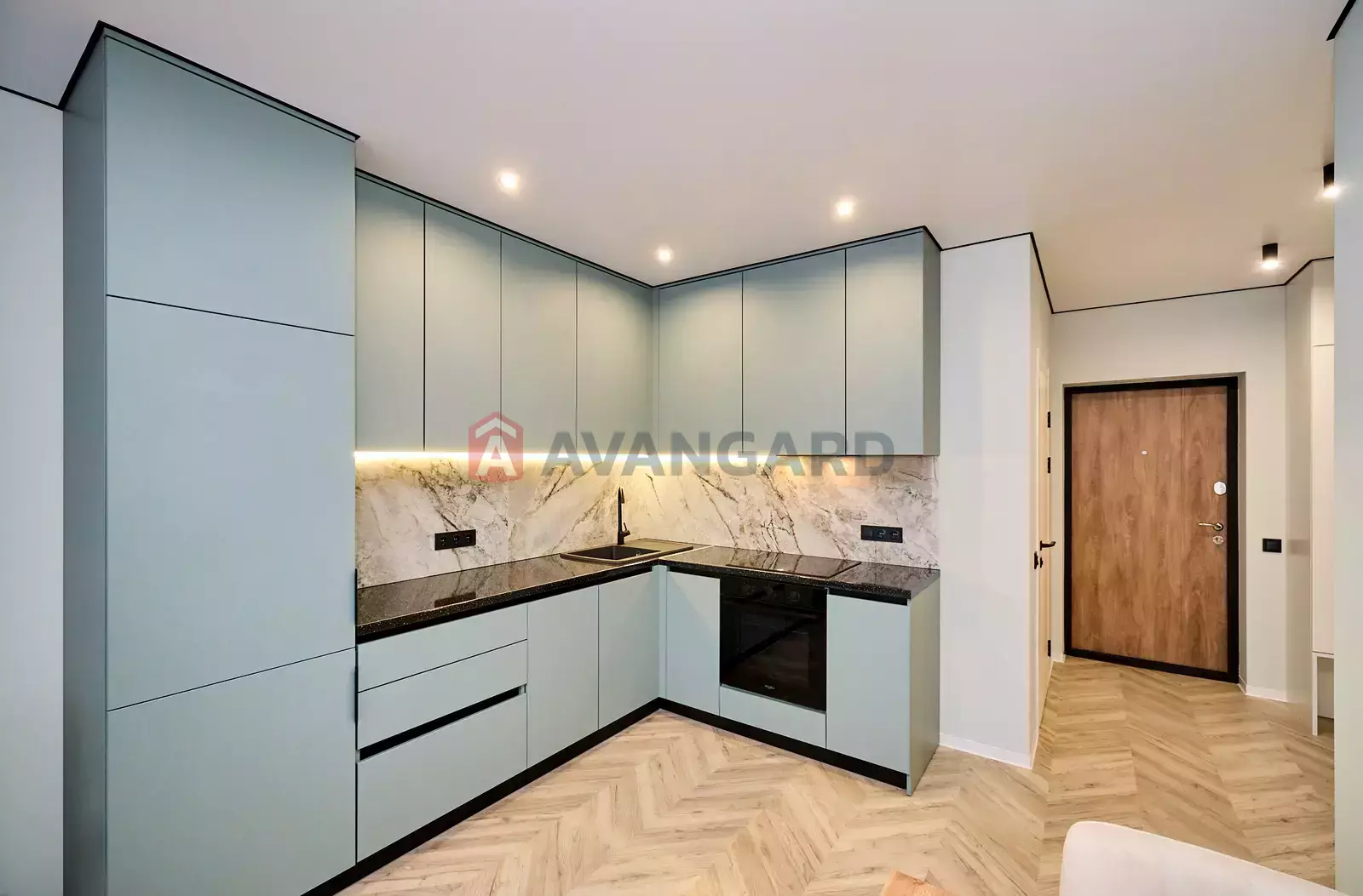 1 ��. ��������, 43/-/18 ��. �., 20/23 ������ ���� 10