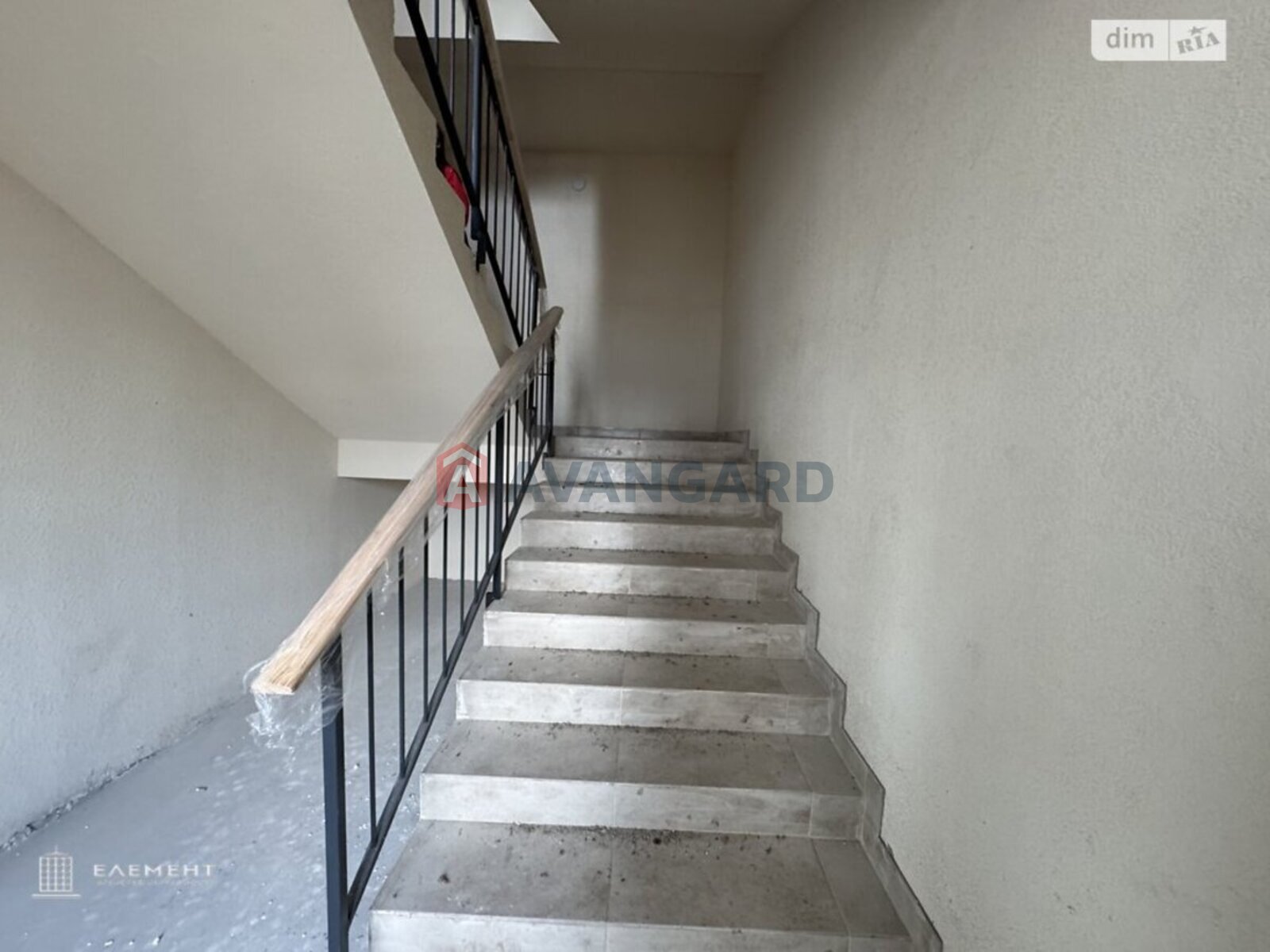 2 ��. ��������, 55/-/26 ��. �., 6/10 ������ ���� 3