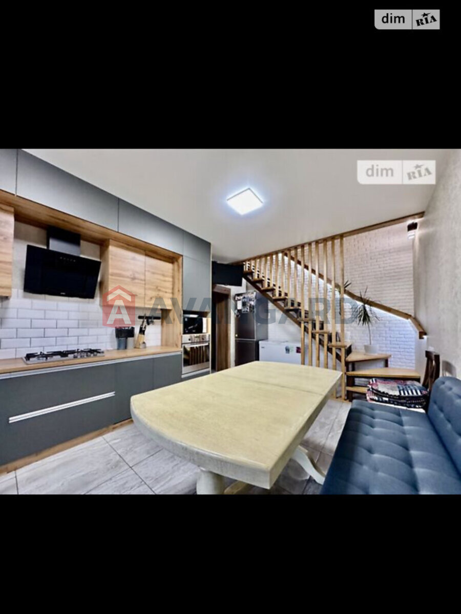 3 ��. ��������, 140/85/20 ��. �., 3/3 ������ ���� 19