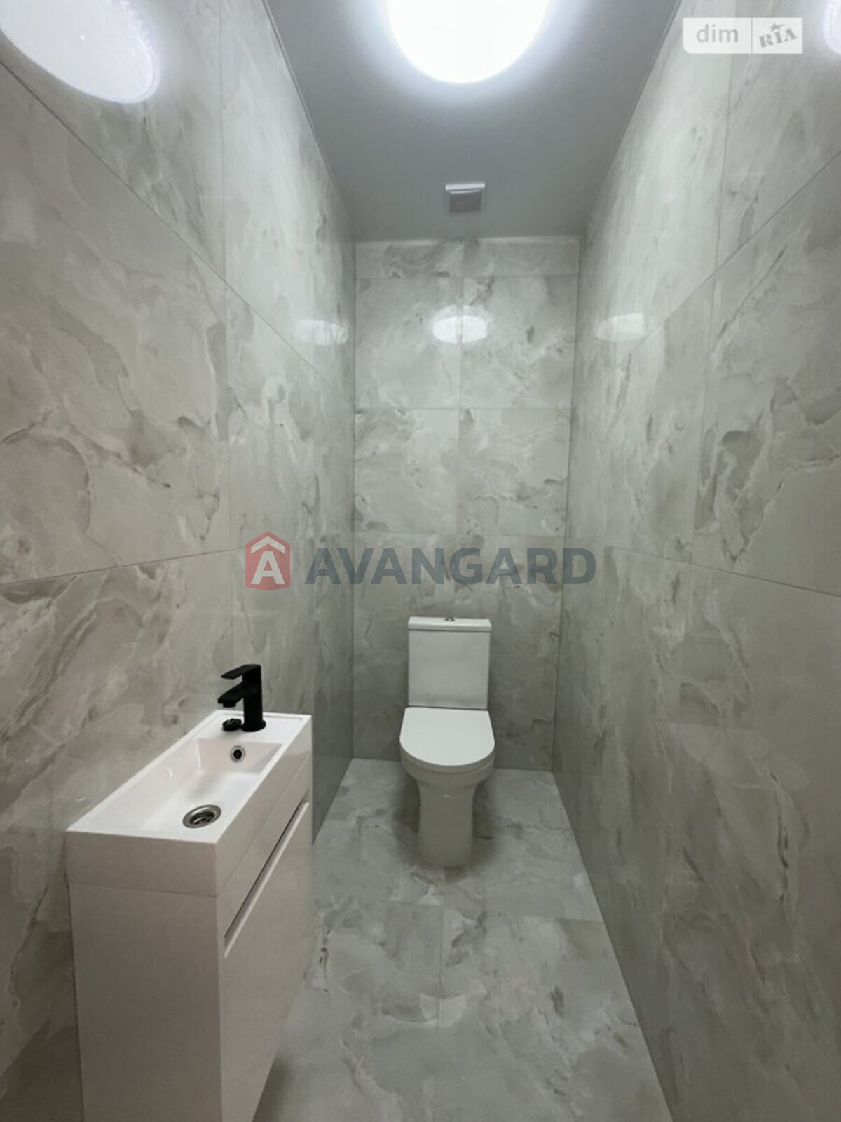 2 ��. ��������, 81/43/17 ��. �., 1/10 ������ ���� 13