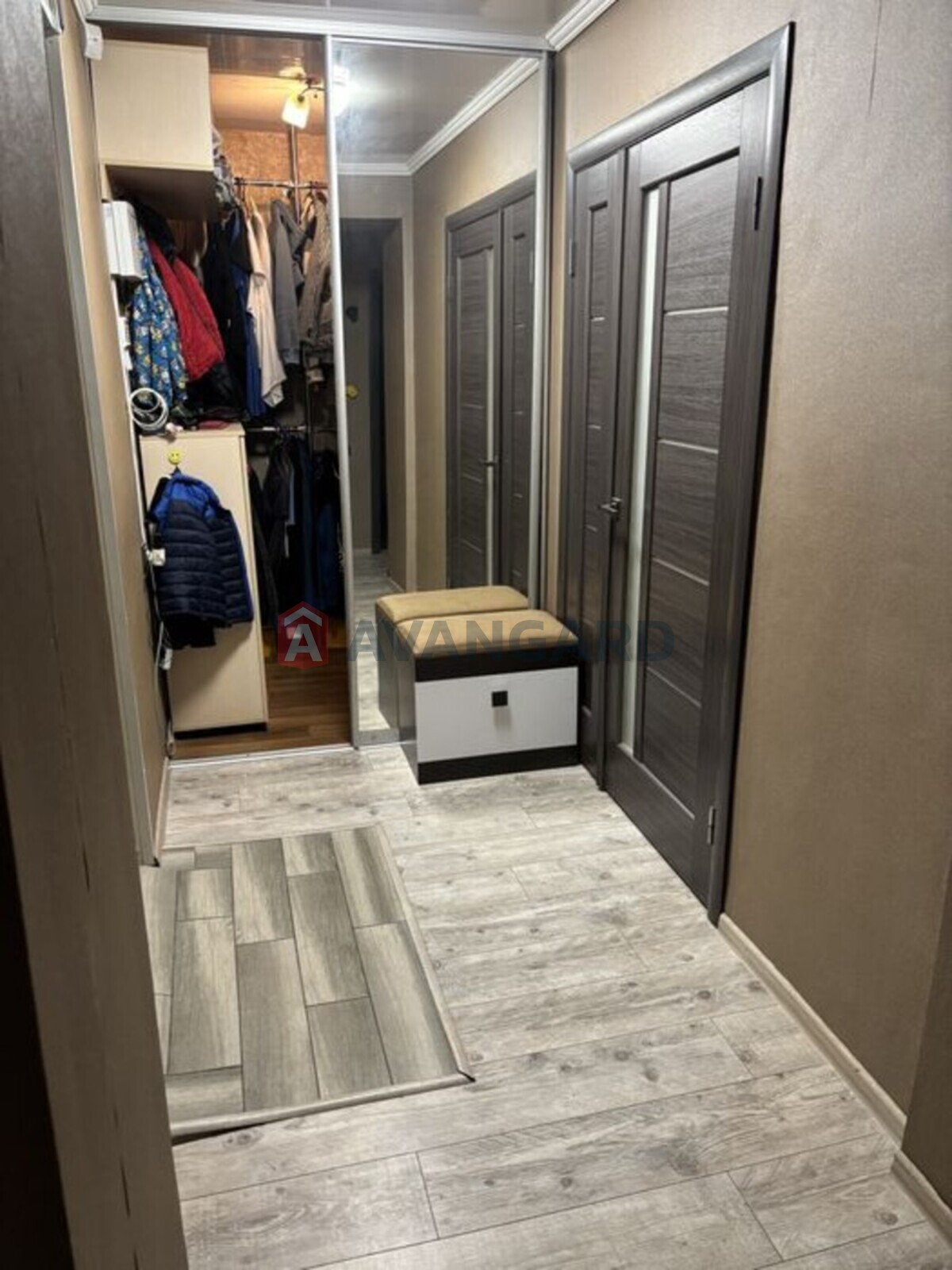 3 . , 68/-/8 . ., 3/9   7