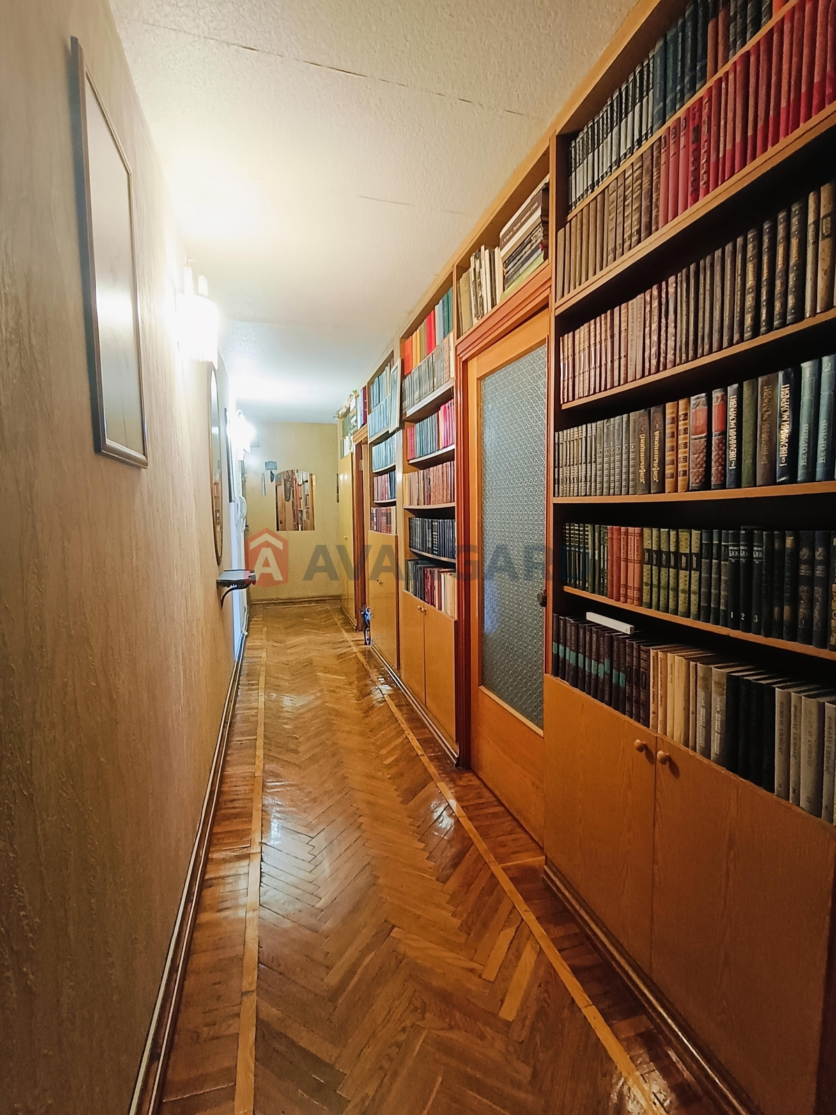 4 ��. ��������, 88/57/7,3 ��. �., 7/9 ������ ���� 5