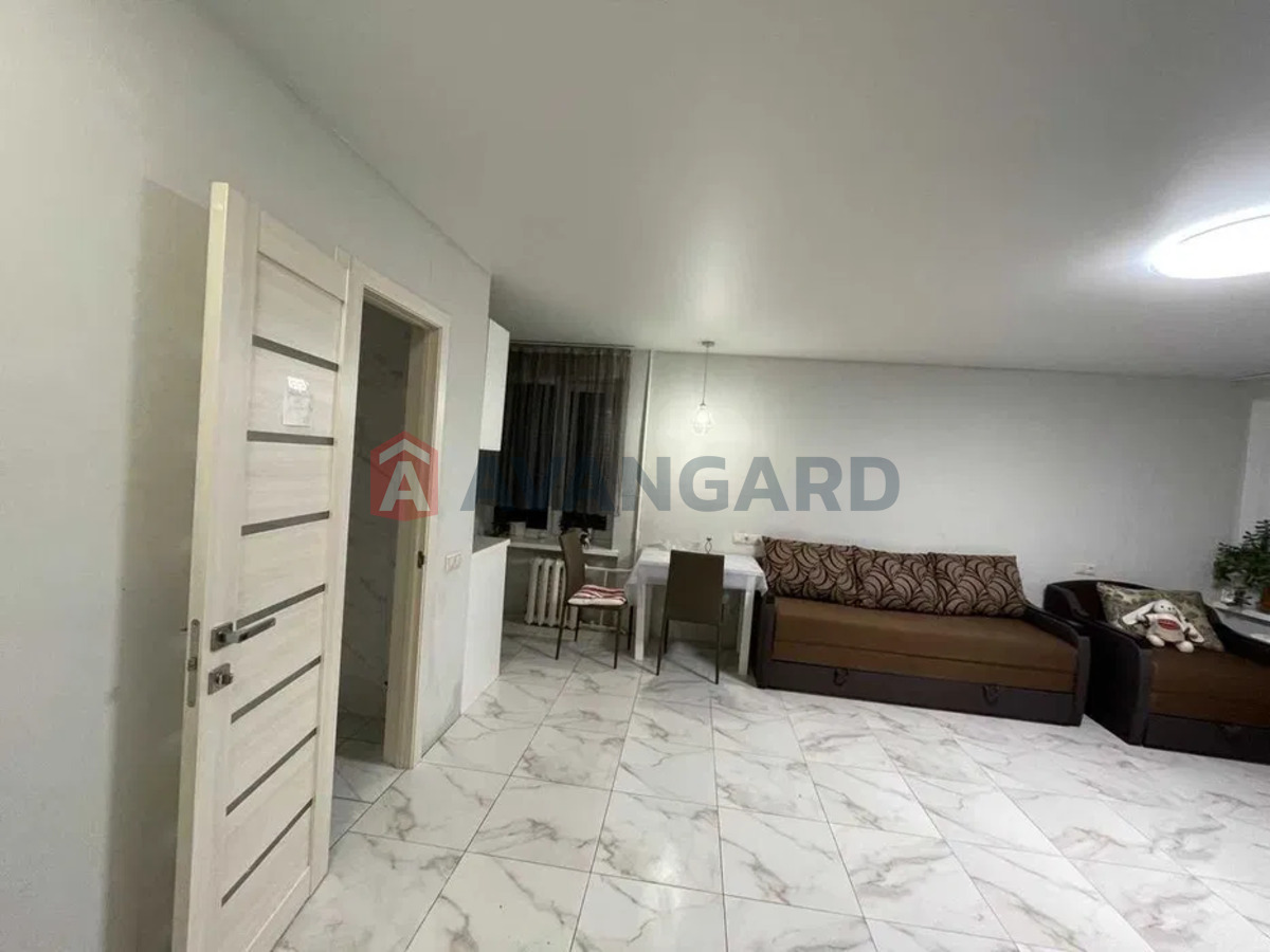 1 . , 33/-/6 . ., 6/9   2