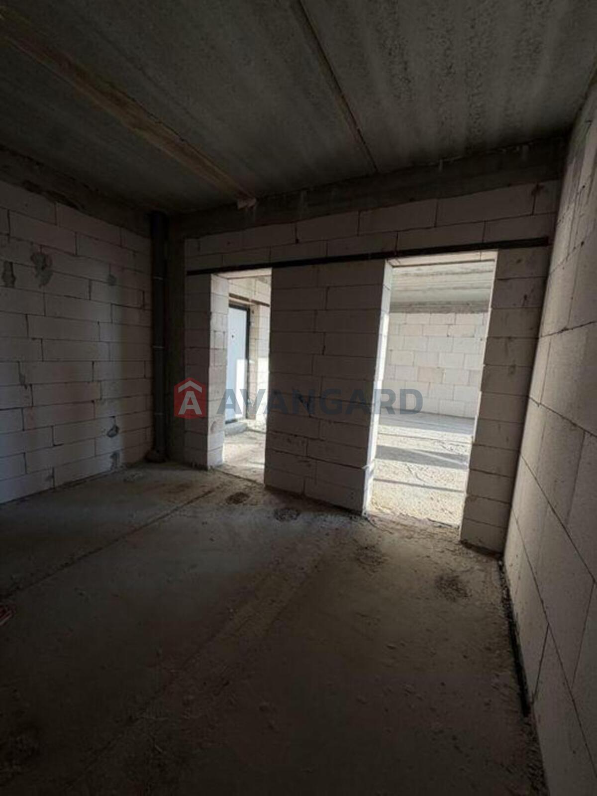 1 ��. ��������, 51/-/19 ��. �., 2/5 ������ ���� 5