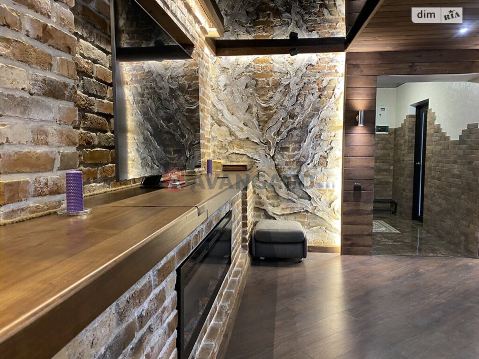 3 ��. ��������, 98/67/14 ��. �., 1/5 ������ ���� 6