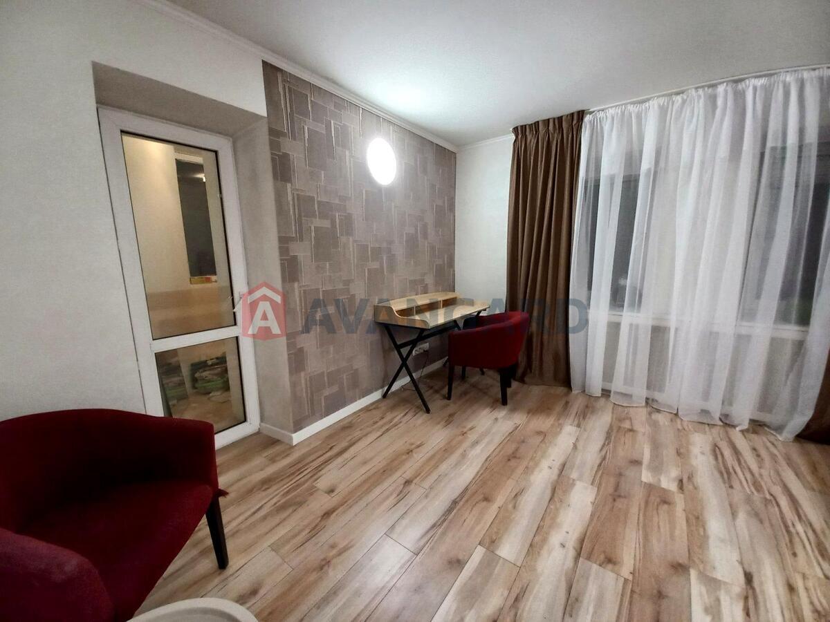 1 . , 36.4 / 17.6 / 8 ? . ., 10/18   10