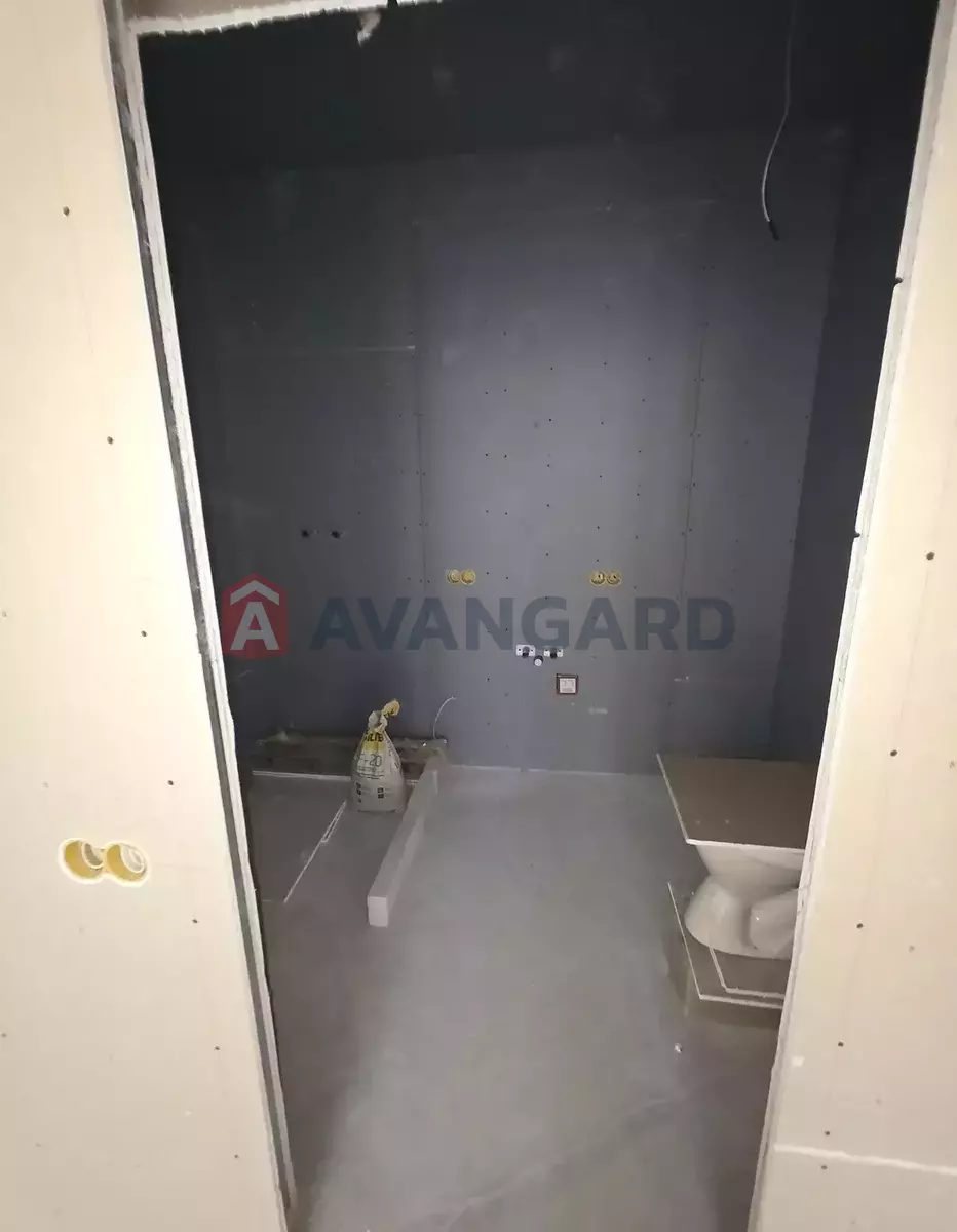 3 ����. ��������, 105/-/- ��. �., 4/12 ���� ���� 7