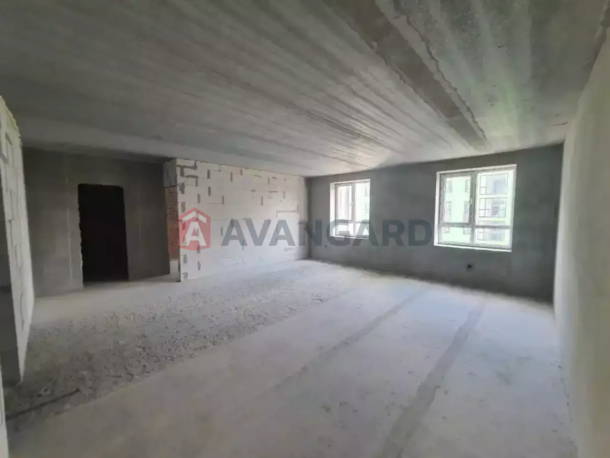 2 ��. ��������, 64/-/- ��. �., 7/10 ������ ���� 10