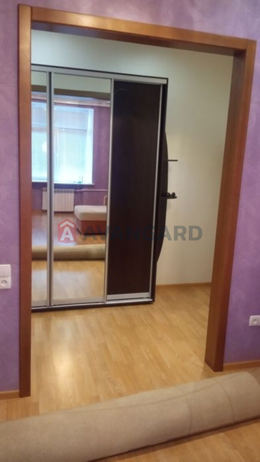 2 ��. ��������, 51/-/12 ��. �., 1/5 ������ ���� 9