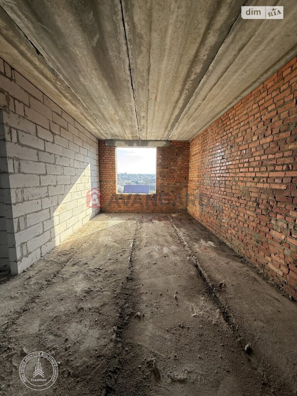 1 ��. ��������, 55/-/- ��. �., 3/4 ������ ���� 7