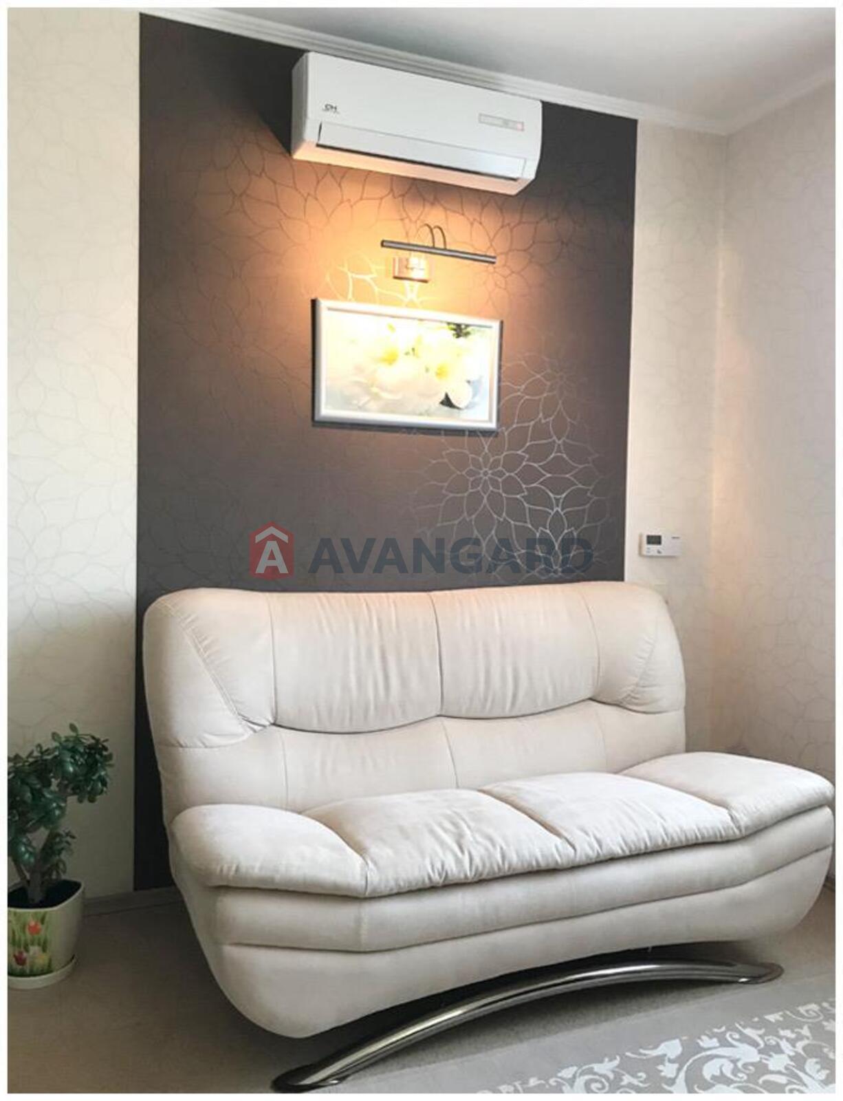 4 . , 90/62/9 . ., 9/9   5