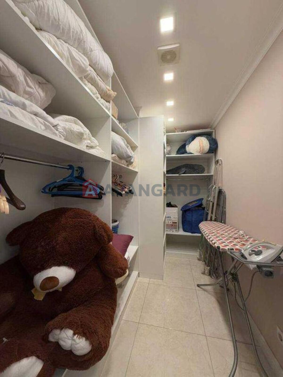 4 ��. ��������, 148/-/20 ��. �., 18/21 ������ ���� 18