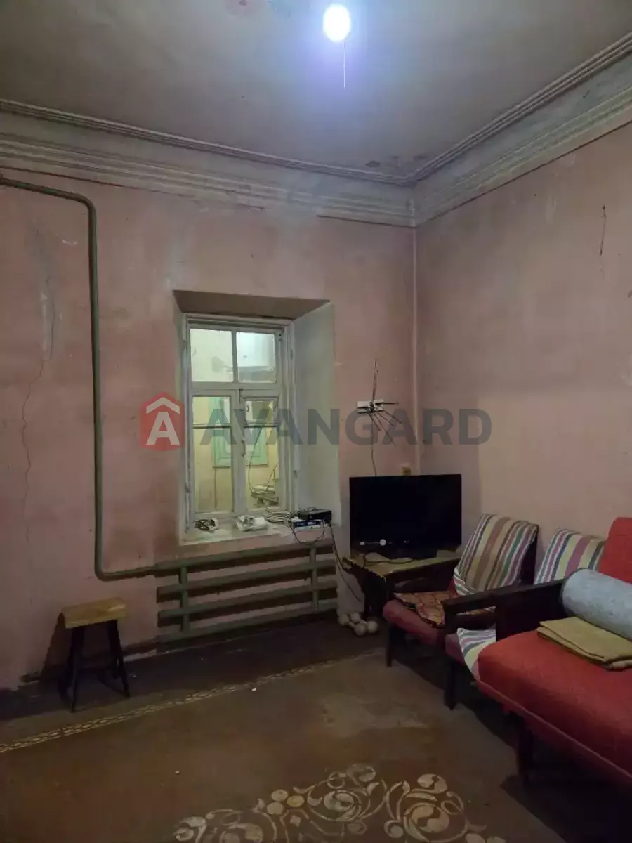 3 ��. ��������, 67/40/7 ��. �., 1/2 ������ ���� 6