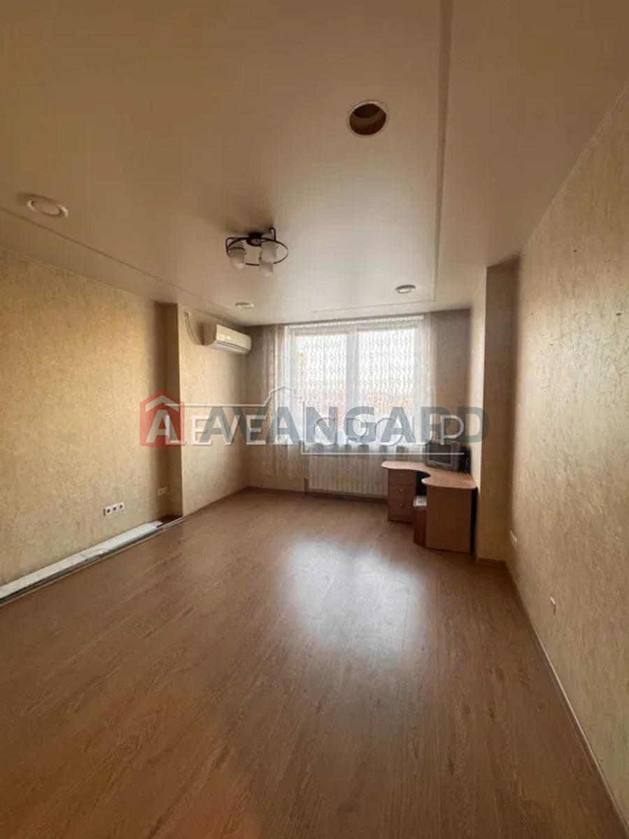 3 ����. ��������, 95/-/13 ��. �., 7/22 ���� ���� 13