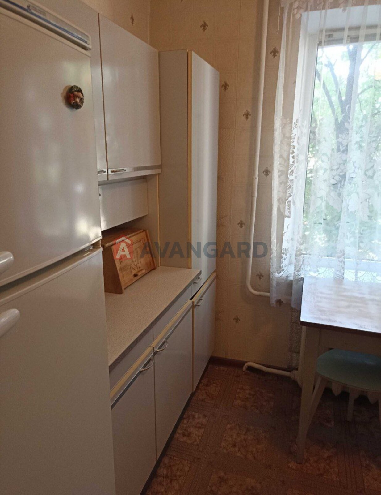 3 . , 68.6/45.5/7.3 . ., 3/9   8