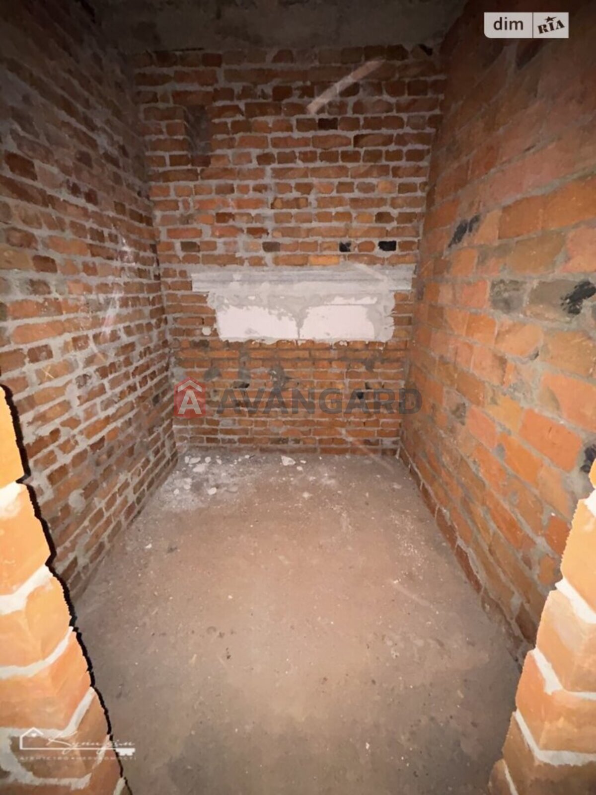 2 ��. ��������, 67/46/12 ��. �., 6/10 ������ ���� 10