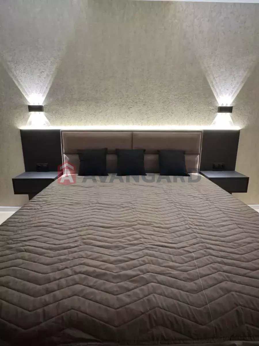 1 ��. ��������, 45/-/- ��. �., 8/10 ������ ���� 7