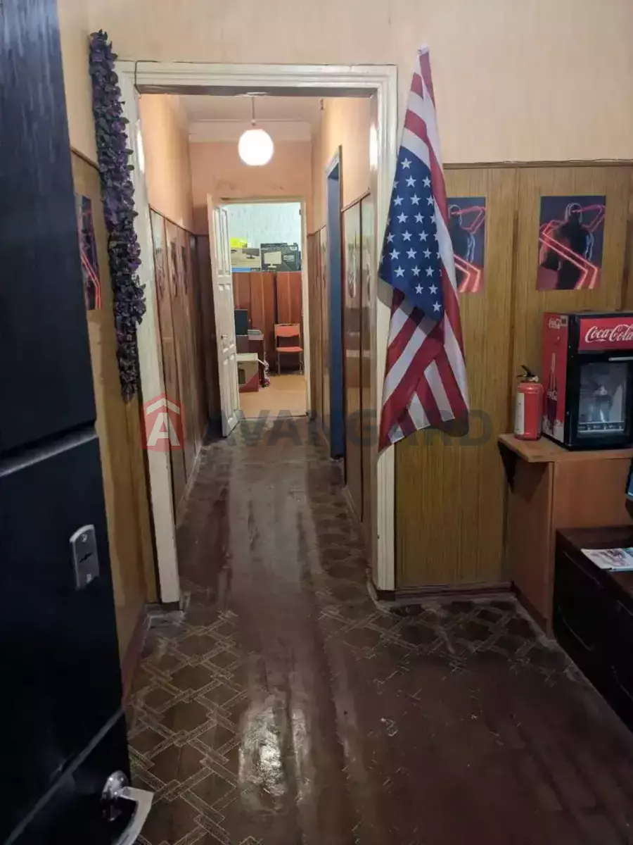 3 ����. ��������, 88/54/9 ��. �., 3/5 ���� ���� 9