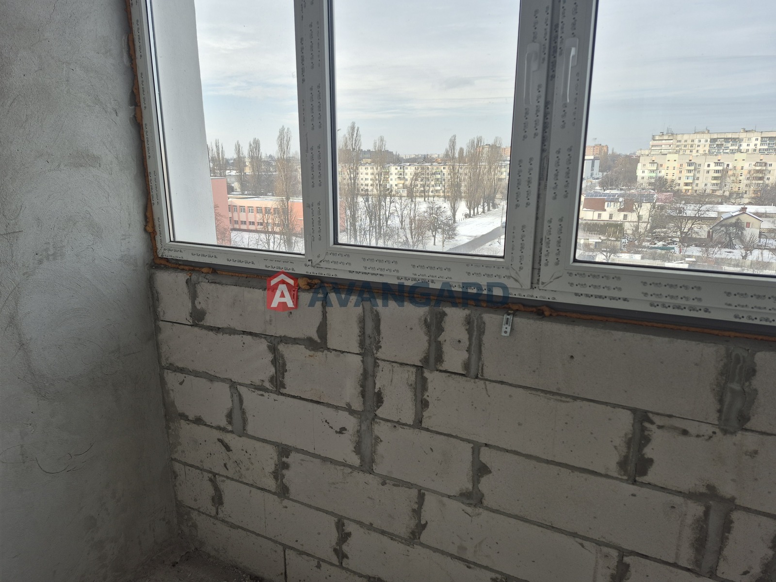 2 ����. ��������, 58/33/10 ��. �., 8/10 ���� ���� 10