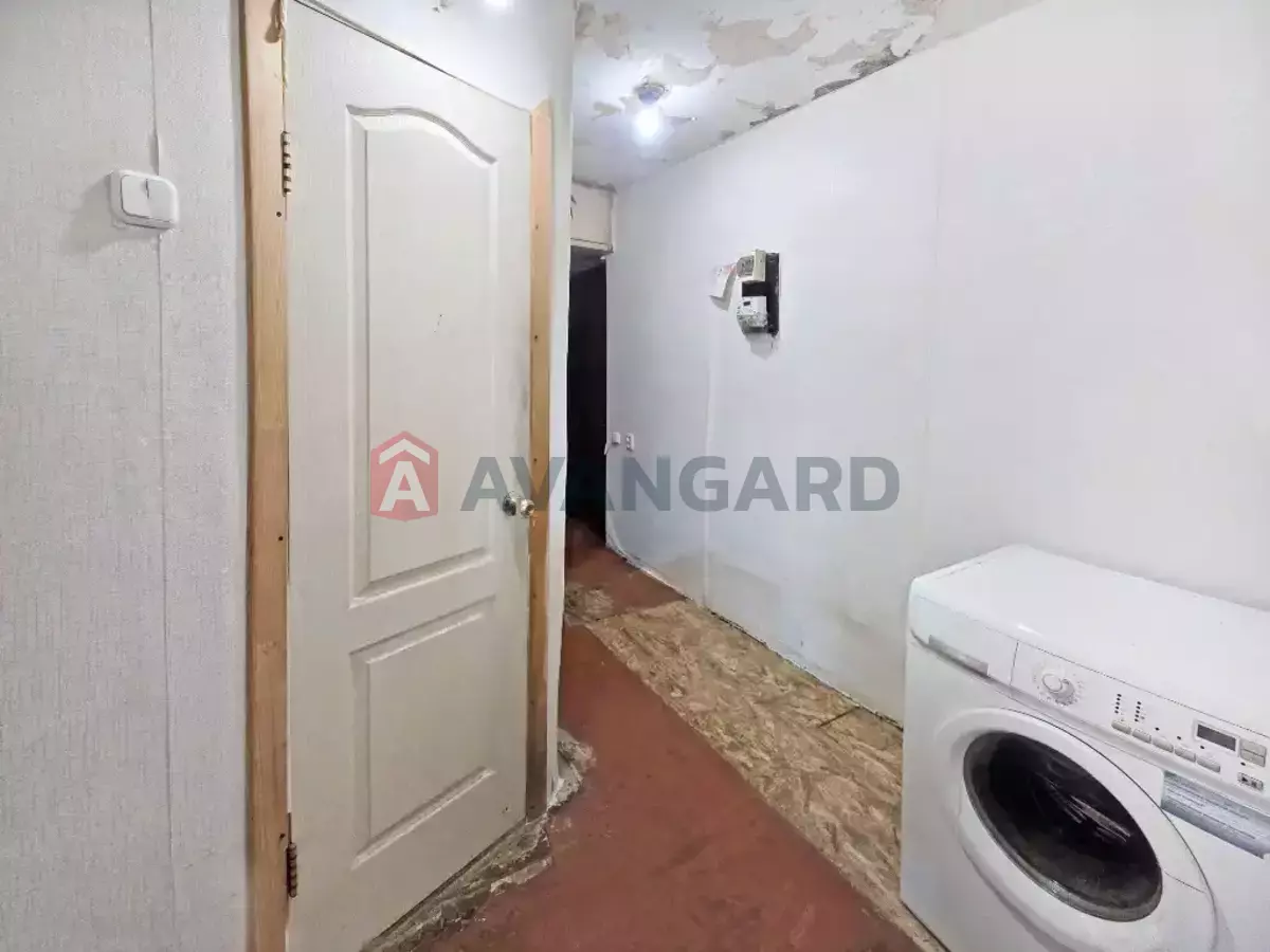 1 ����. ��������, 34/17/7 ��. �., 3/5 ���� ���� 7