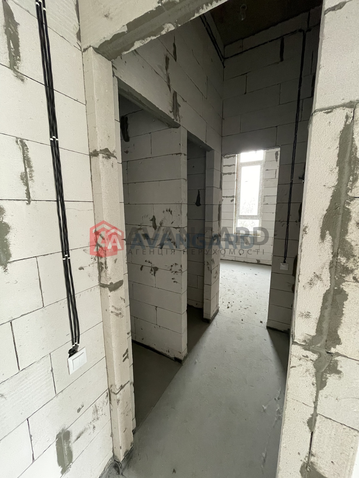 2 ��. ��������, 56,2/30/21,6 ��. �., 1/6 ������ ���� 2