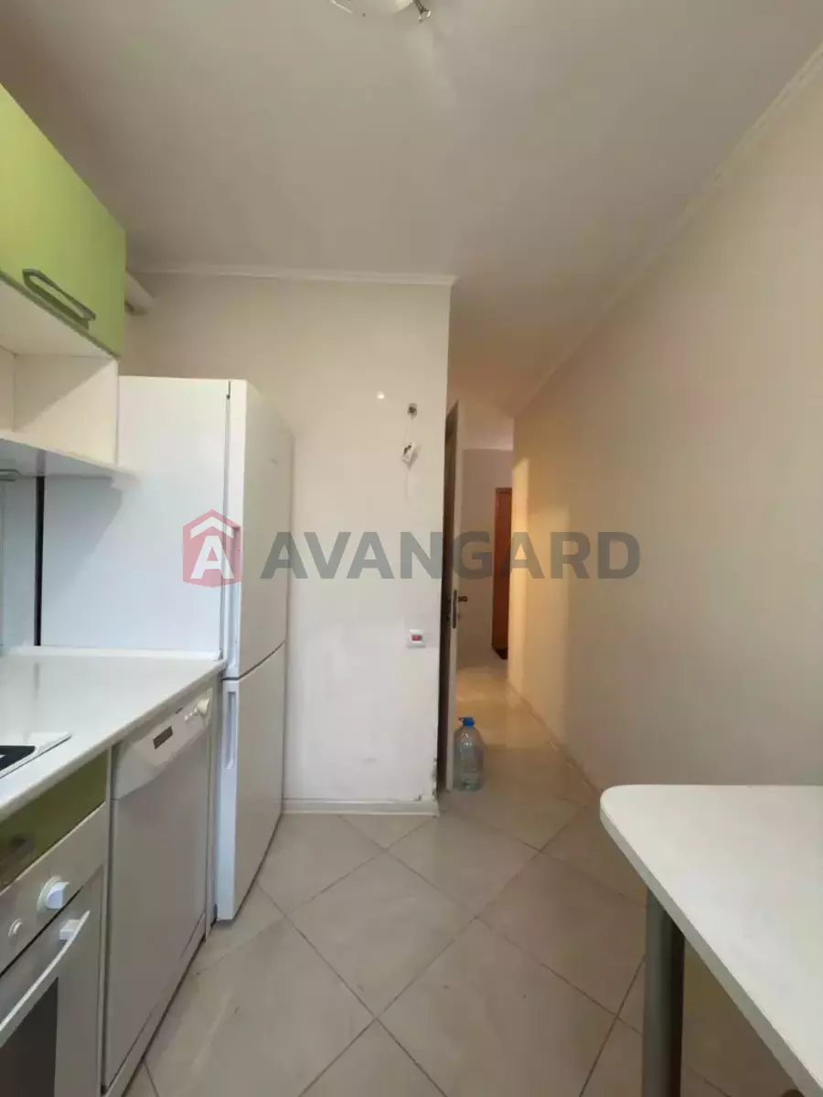 2 ��. ��������, 45/26/6 ��. �., 2/5 ������ ���� 4