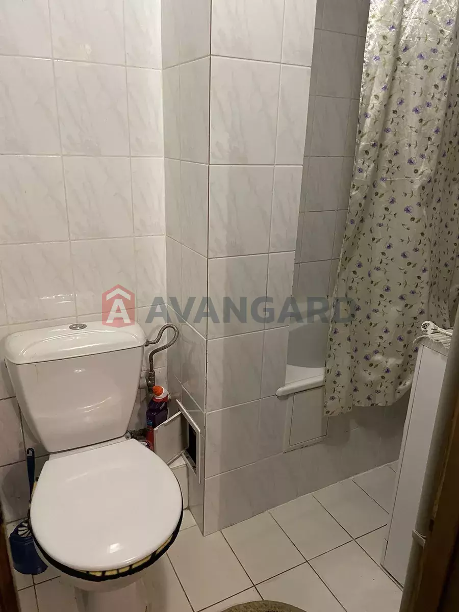 3 ��. ��������, 65/-/11 ��. �., 1/9 ������ ���� 7