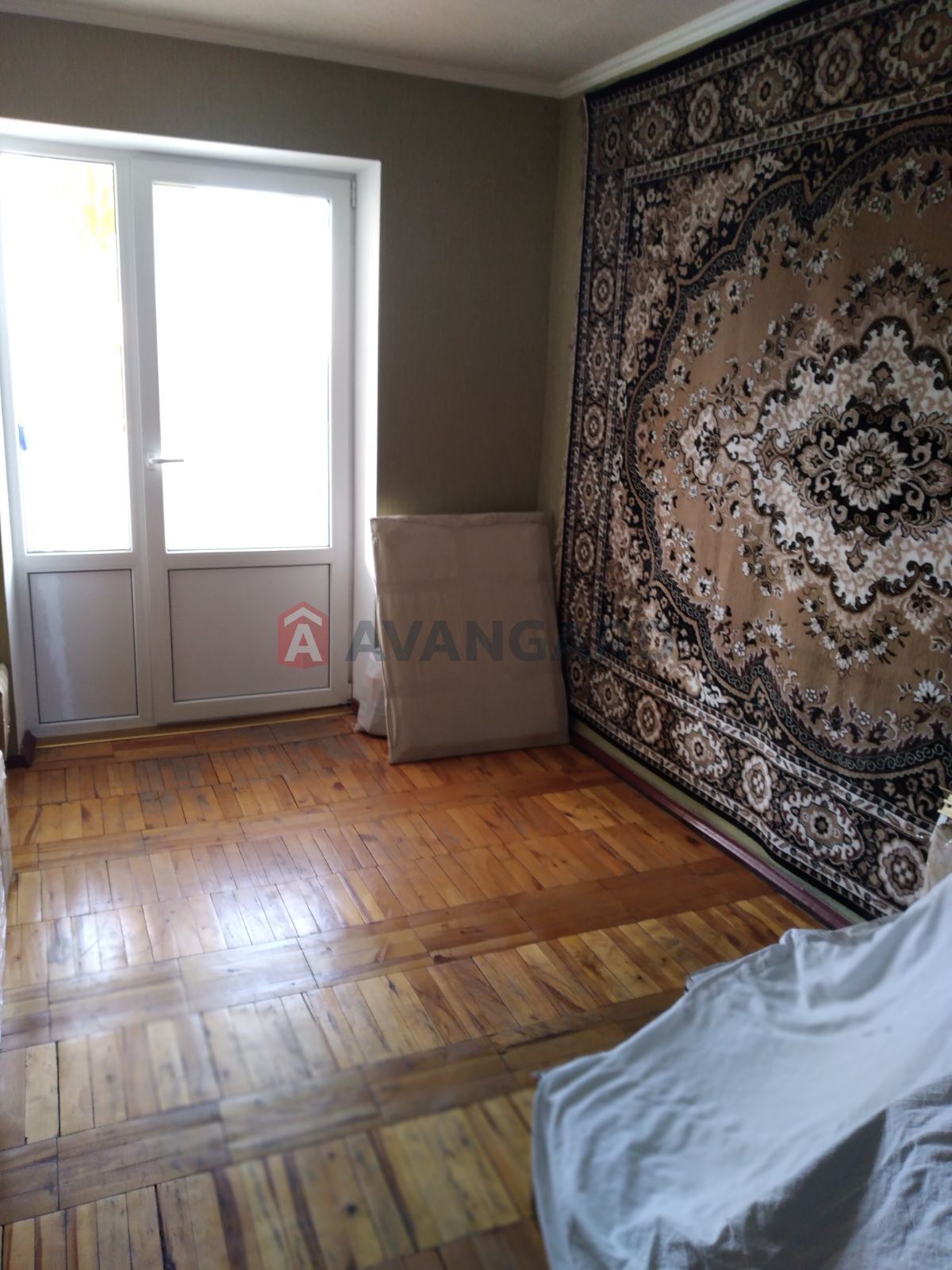 3 . , 64/37/8 . ., 9/9   11