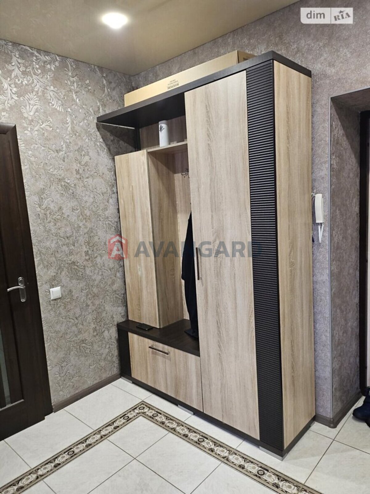 1 ��. ��������, 59/25/20 ��. �., 5/12 ������ ���� 16