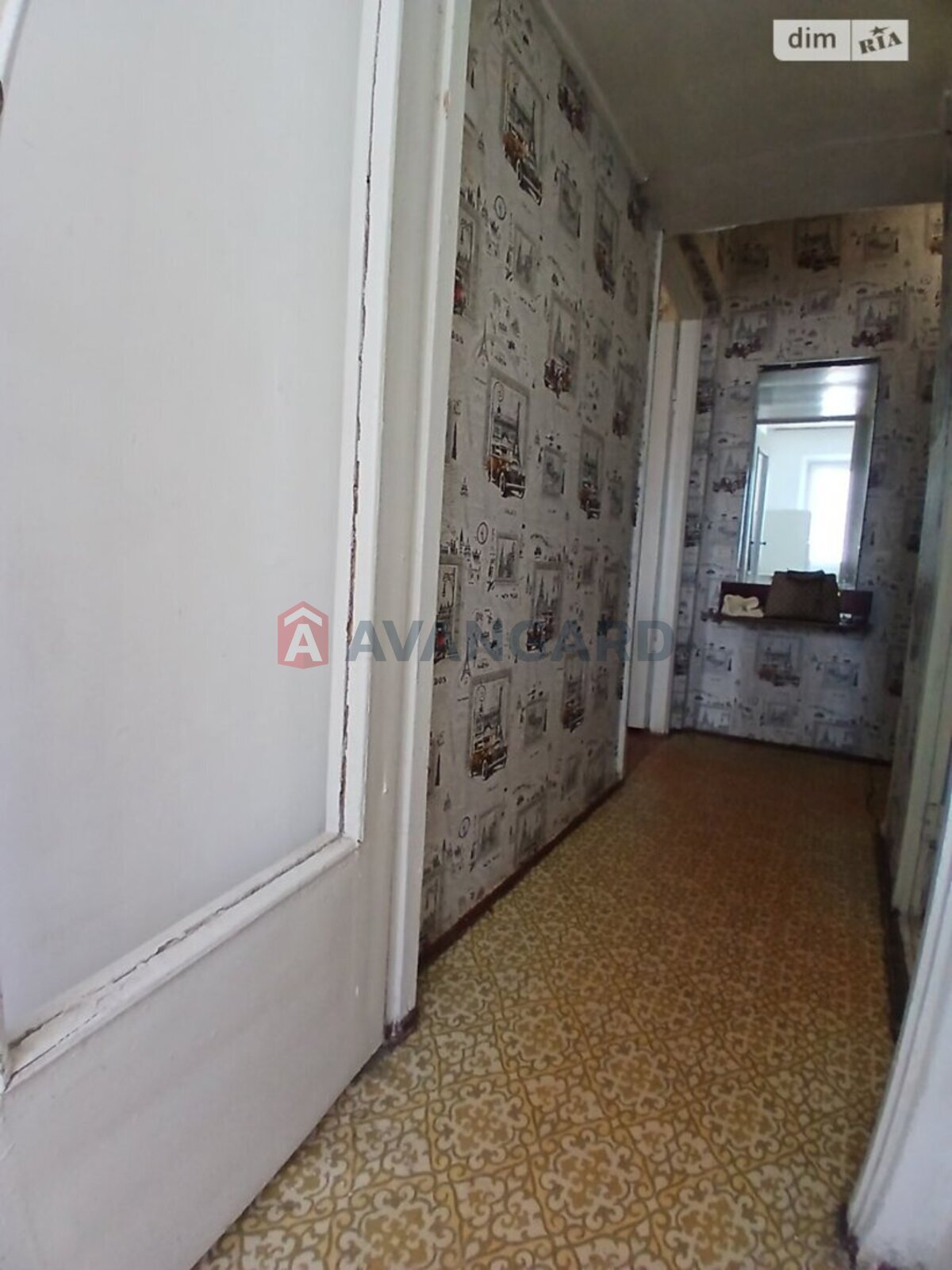 2 ��. ��������, 45/-/- ��. �., 4/5 ������ ���� 3