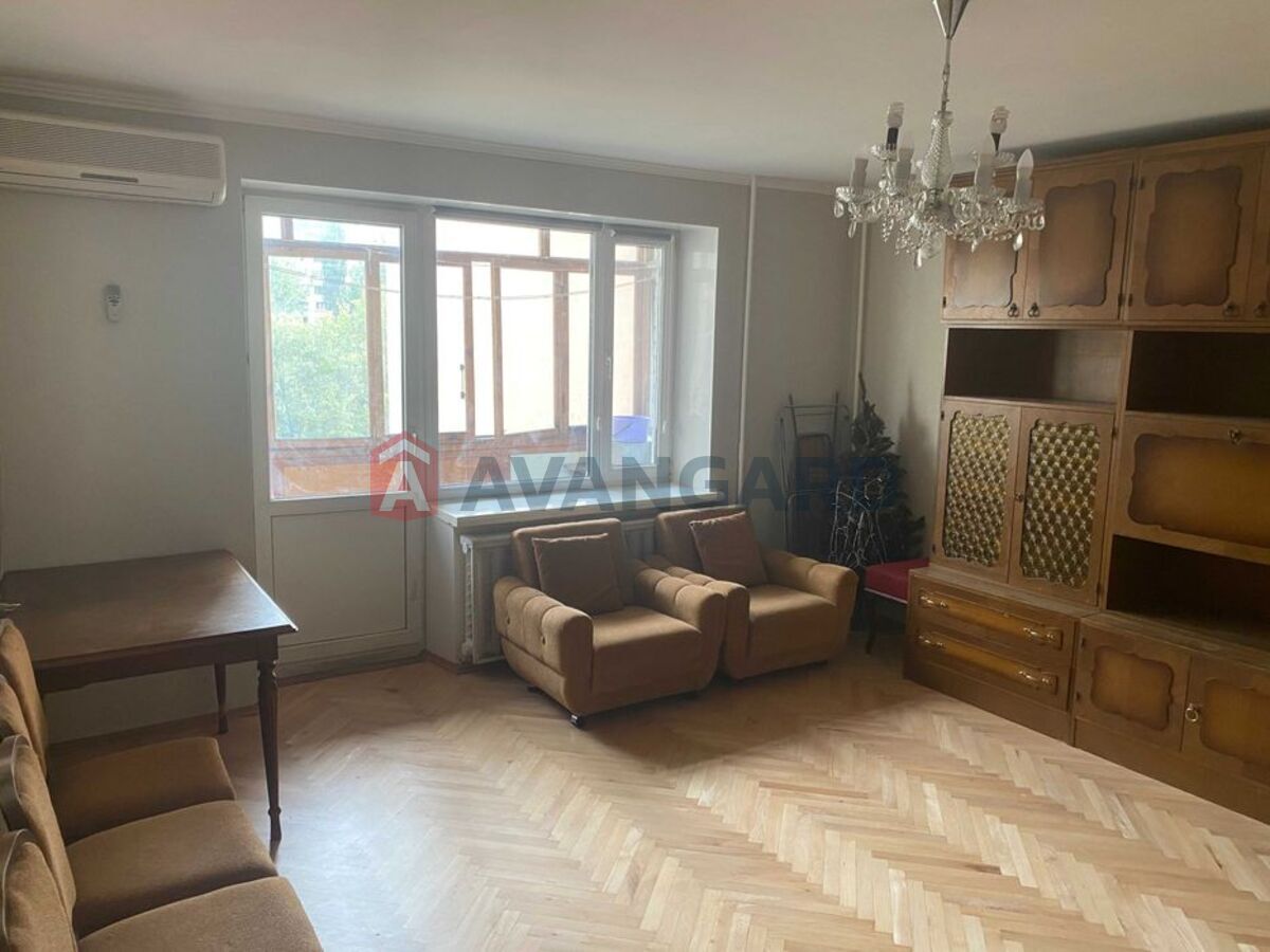 2 ����. ��������, 61/-/9 ��. �., 6/10 ���� ���� 1