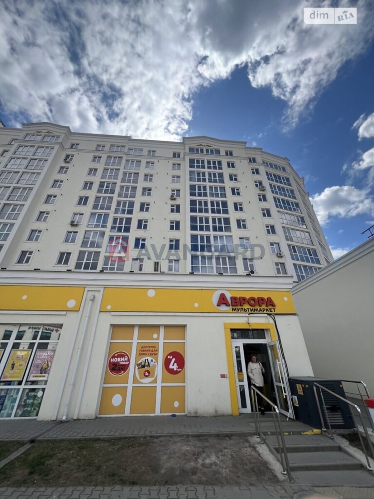 1 ��. ��������, 37/37/8 ��. �., 1/9 ������ ���� 3