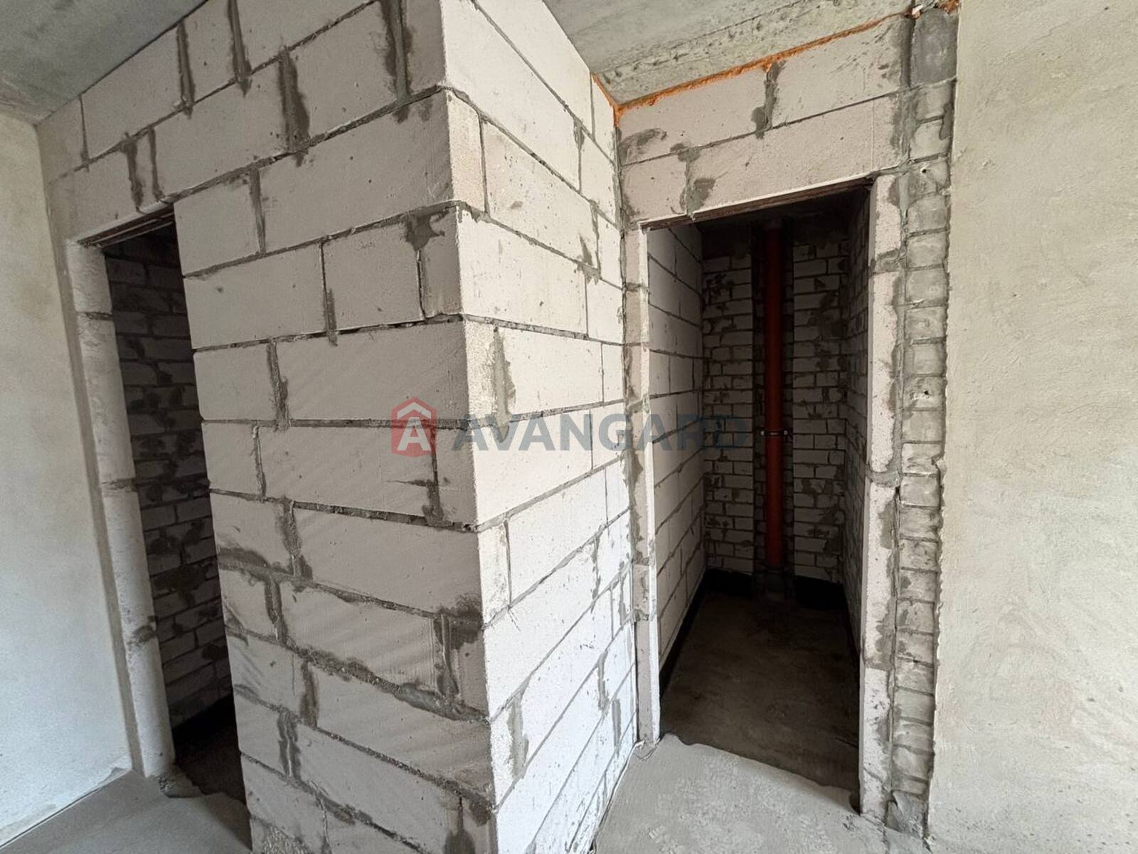 2 ��. ��������, 63/-/11 ��. �., 9/10 ������ ���� 10