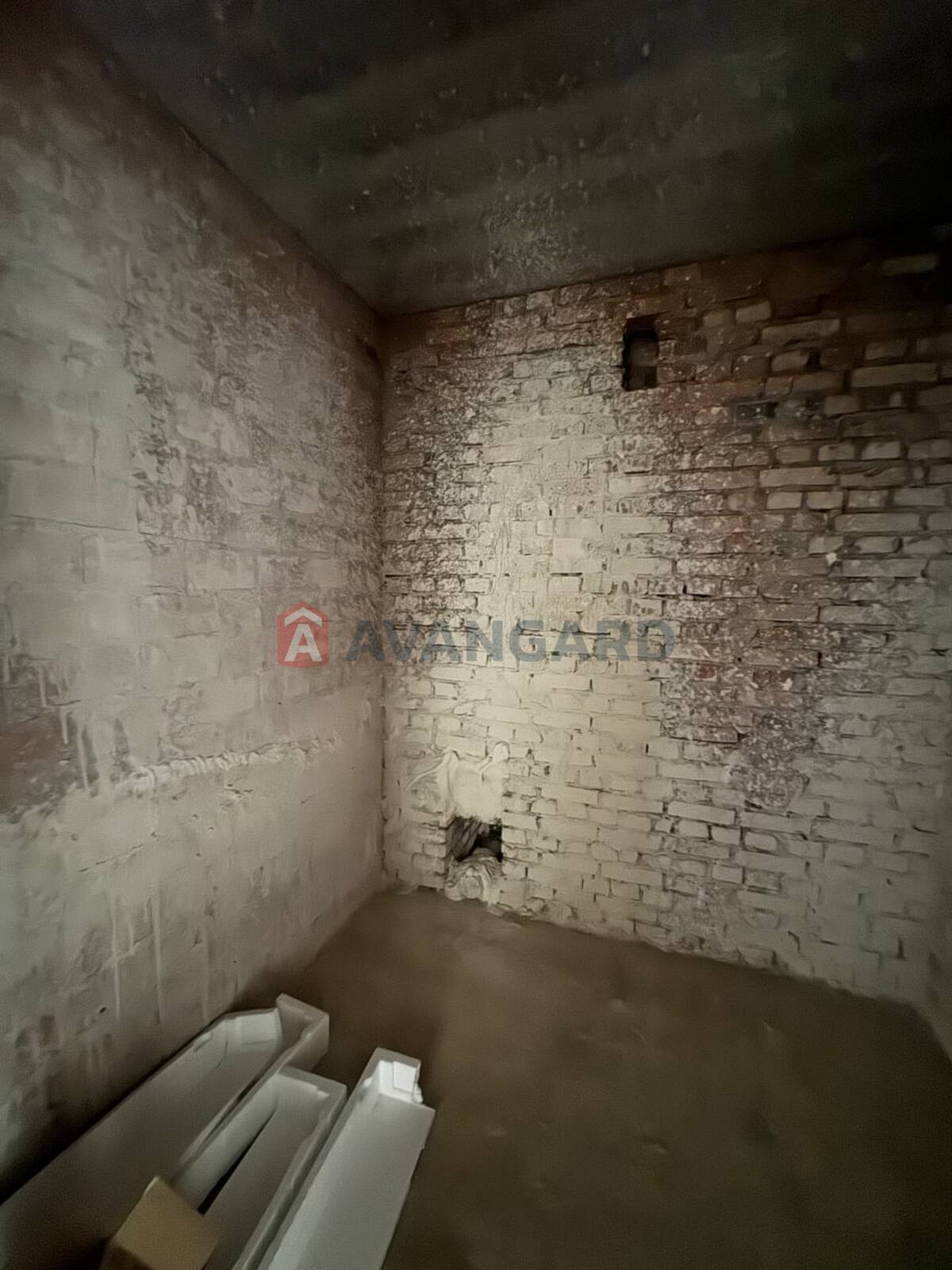 1 ��. ��������, 47/-/15 ��. �., 2/10 ������ ���� 10