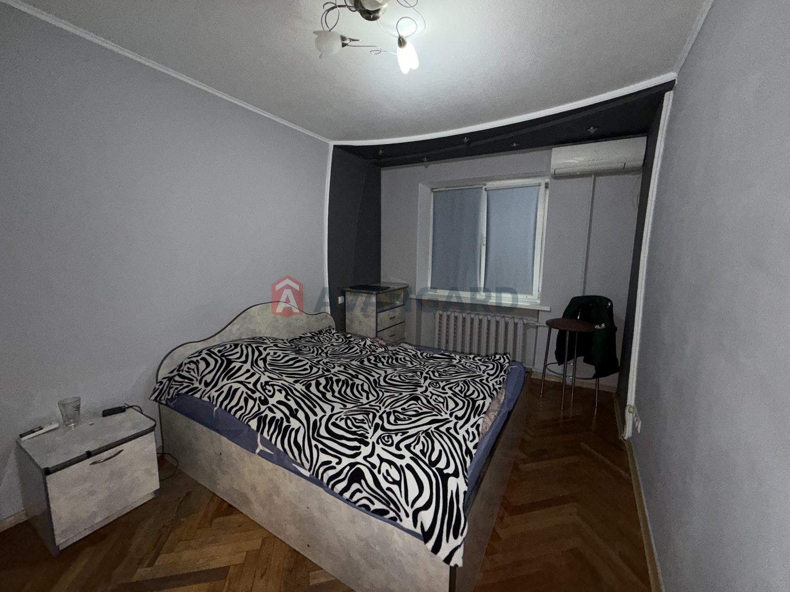 4 . , 80/50/10 . ., 9/9   11