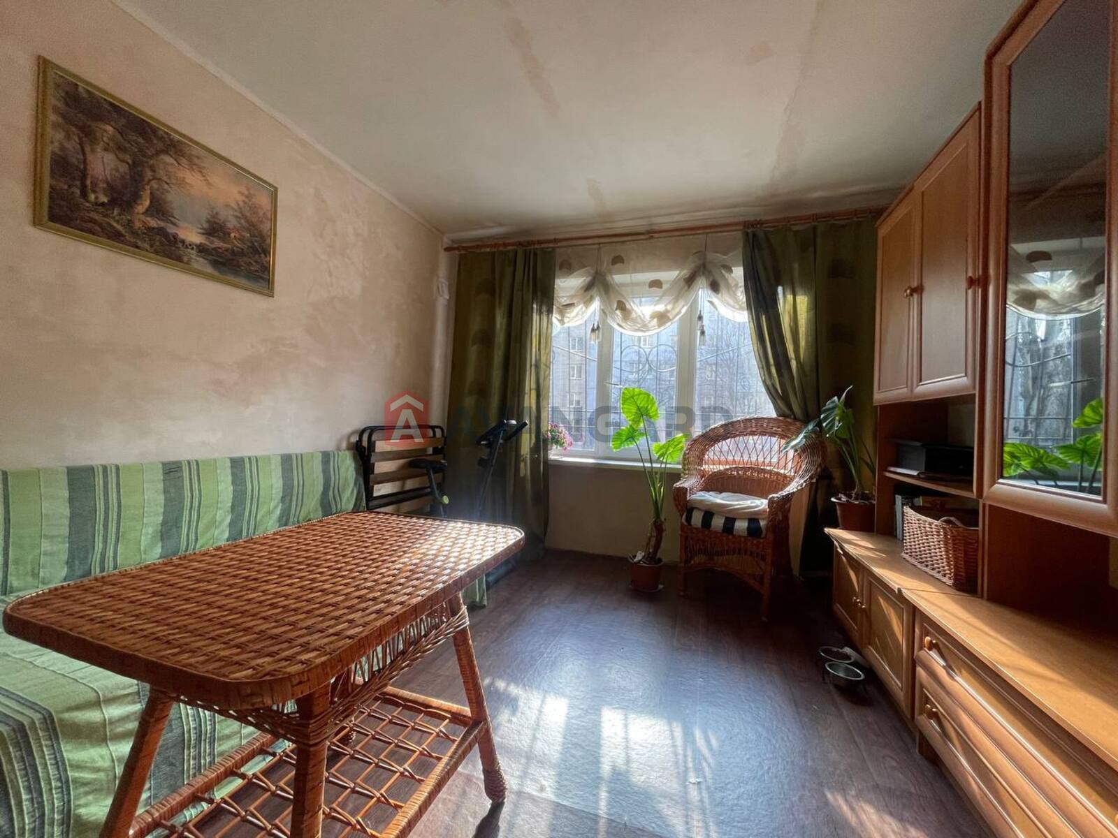 1 ����. ��������, 30,7/19,1/5,8 ��. �., 1/9 ���� ���� 2