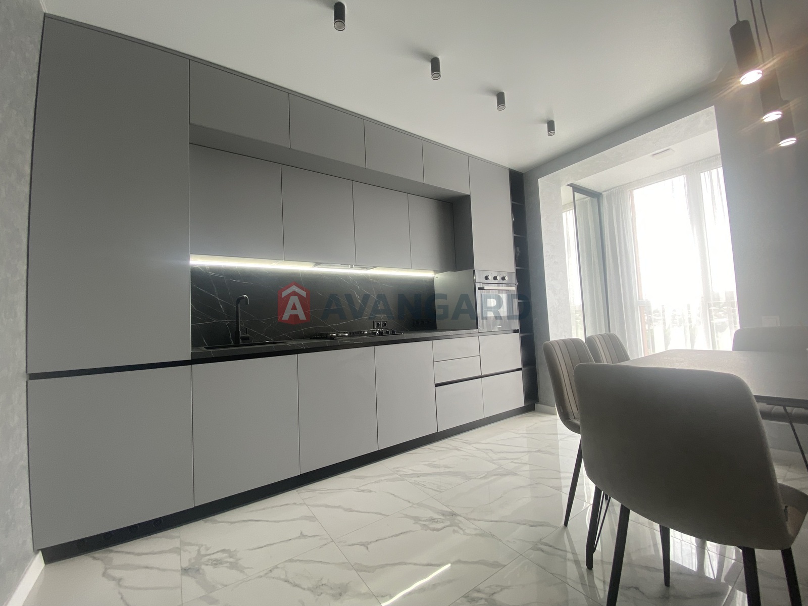 2 ��. ��������, 46/-/15 ��. �., 8/10 ������ ���� 22