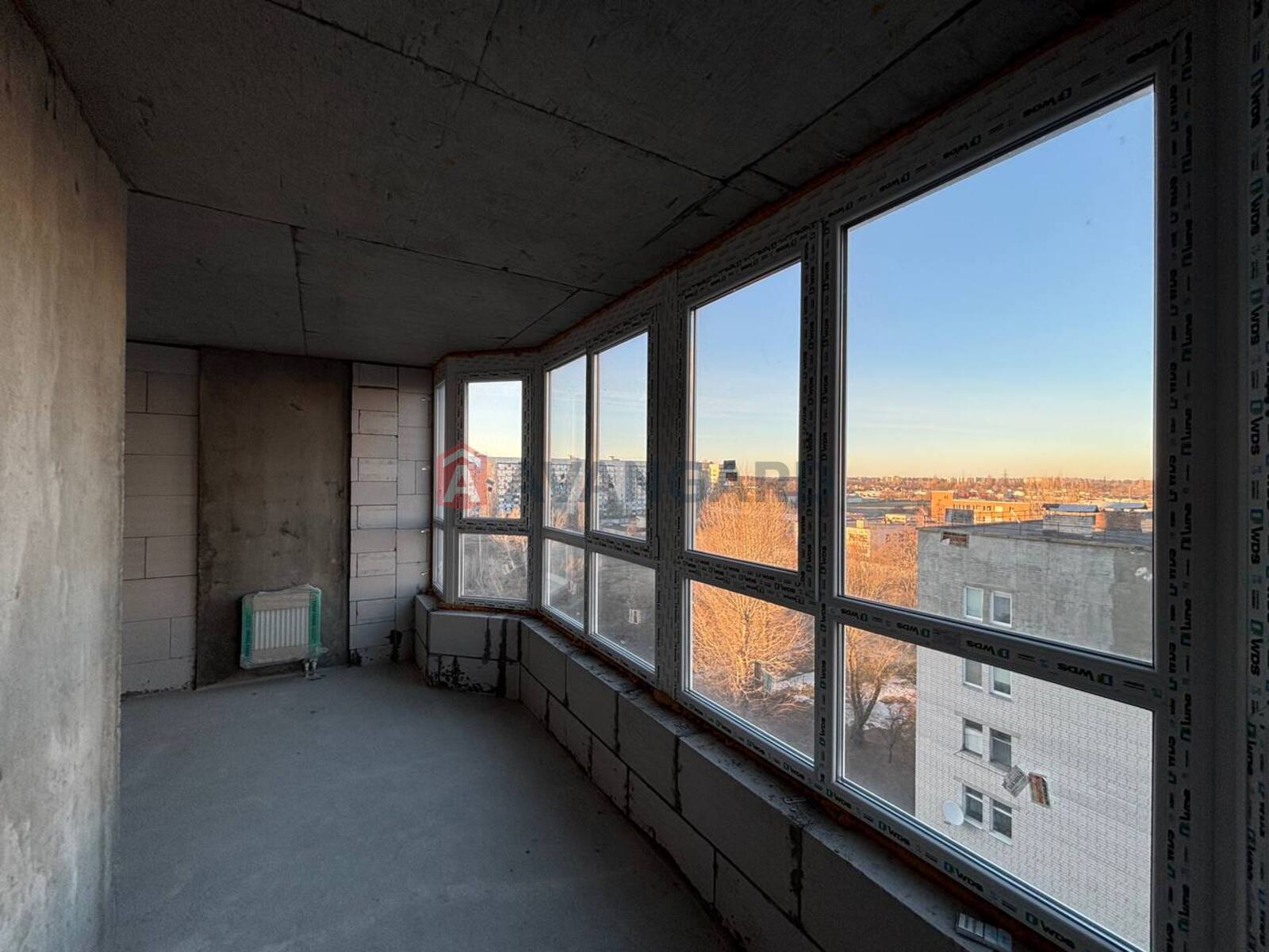 2 ��. ��������, 64/32/10 ��. �., 7/10 ������ ���� 1