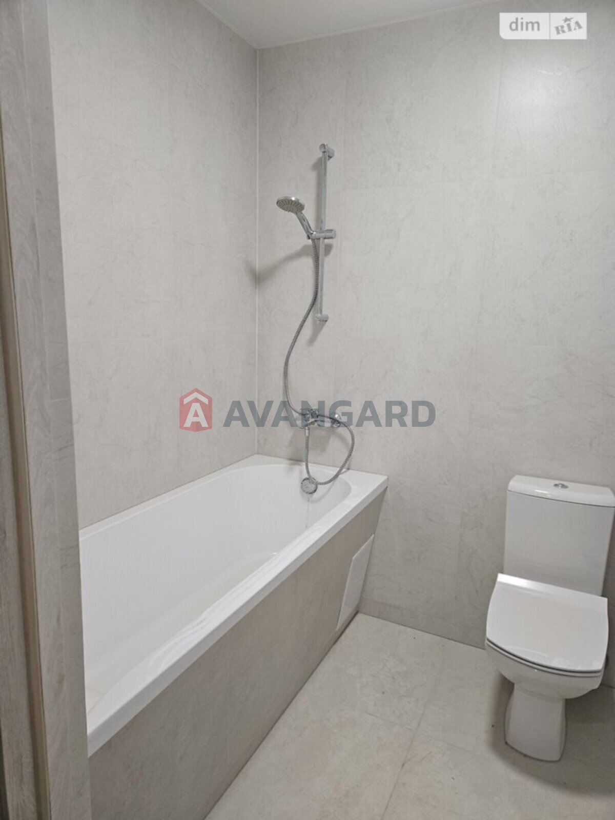 1 ��. ��������, 45/33/12 ��. �., 3/11 ������ ���� 3