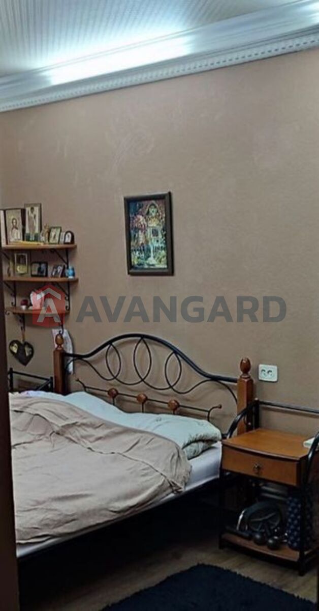 3 ����. ��������, 66/-/9 ��. �., 3/3 ���� ���� 10