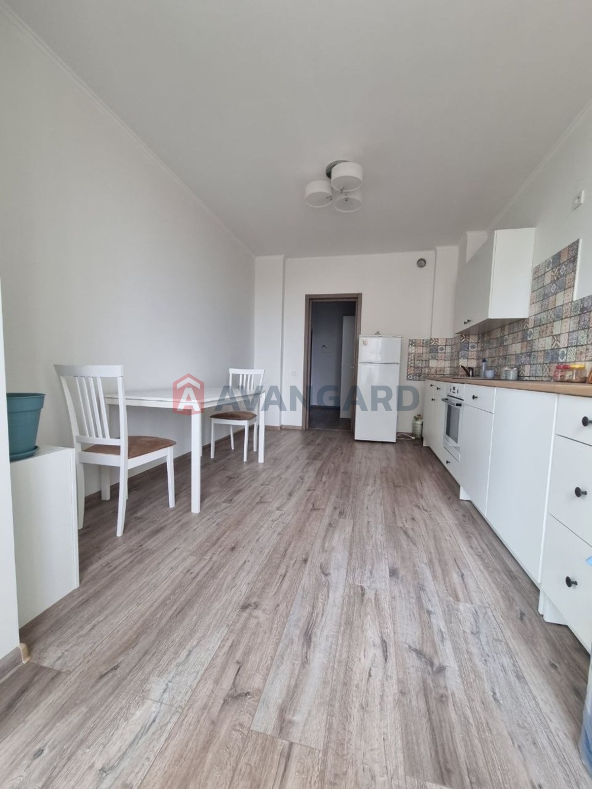 1 ��. ��������, 51/18/16 ��. �., 10/22 ������ ���� 6