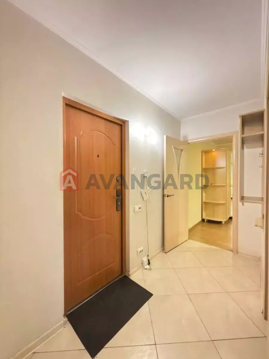 2 ��. ��������, 45/26/6 ��. �., 2/5 ������ ���� 5