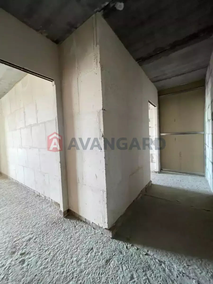 3 ��. ��������, 115/-/- ��. �., 10/10 ������ ���� 4