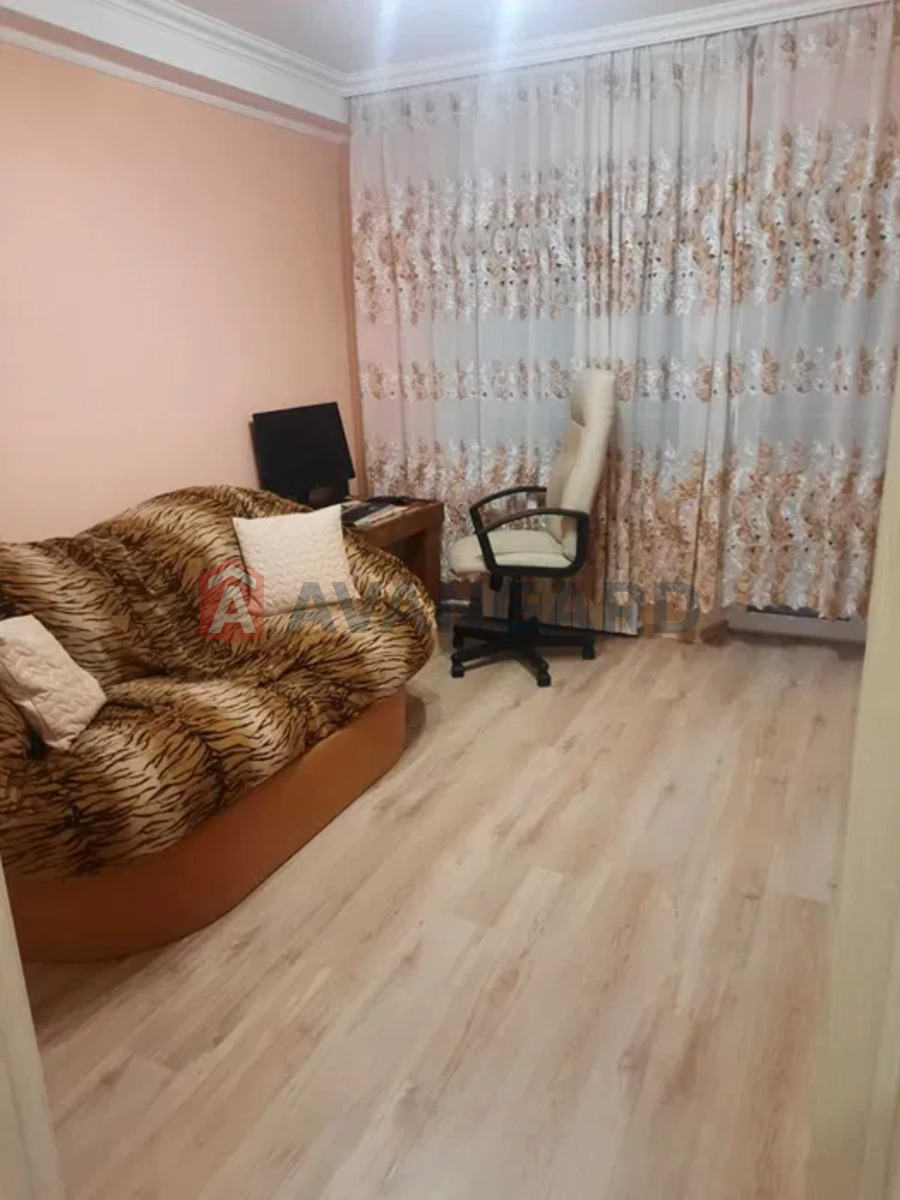 3 ��. ��������, 71/-/9 ��. �., 1/9 ������ ���� 3