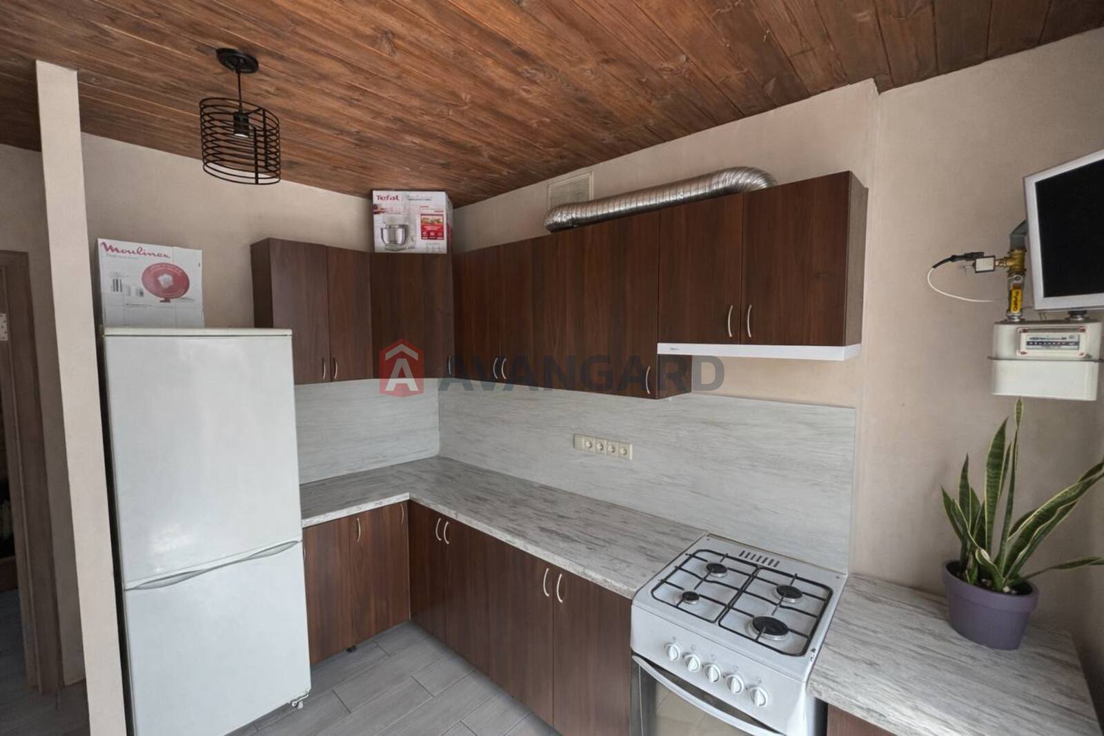 1 ��. ��������, 43/17/11 ��. �., 4/12 ������ ���� 1